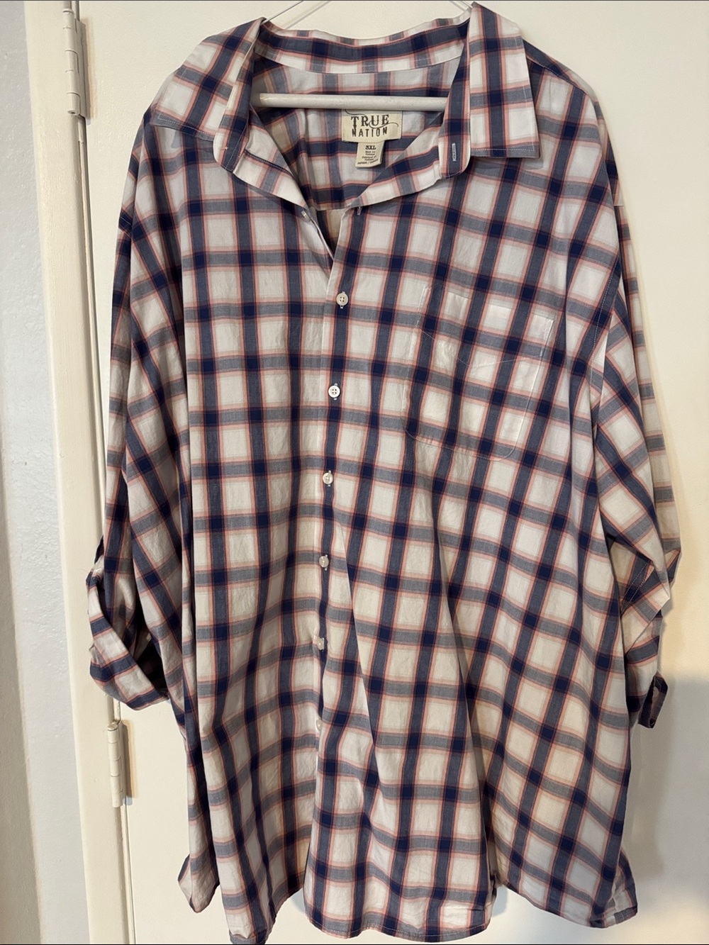 True Nation Men’s Navy and White Plaid Button-Down Shirt